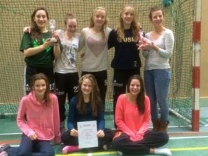 A-Mädchen und A Knaben erfolgreich beim Bremer HC in die Hallensaison gestartet