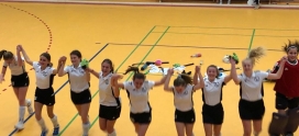 Es gibt immer was zu feiern: 2. Mannschaft der Mädchen A gewinnt den WJB-Pokal